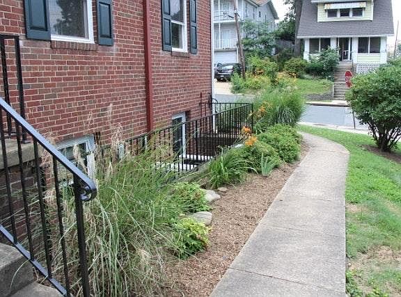 5th image of 2520 10th St N APT 2