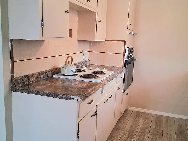 590 1/2 Rio Vista Ave — Photo 31