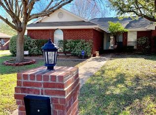 917 Eagles Nest Dr, Hewitt, TX 76643