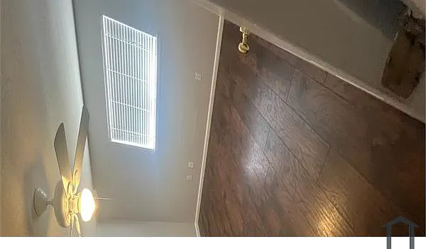 3 bed, 1000 sqft, $1,595 — Photo 3