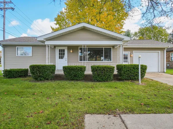 4994 N Michigan Ave, Saginaw, MI 48604