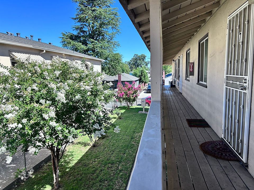 1st image of 1017 Lochbrae Rd #6