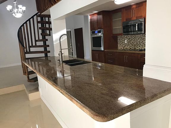 beautiful island granite top