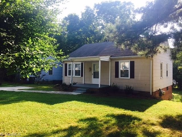 1st image of 919 Neal St