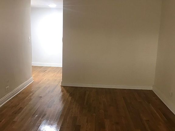 5th image of 10230 67th Ave APT 1T