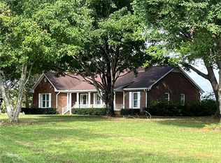 188 Dixie Rd, Covington, GA 30014