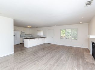 1763 Alta Vista Dr #3B-2BA-1842SQFT, Vista, CA 92084