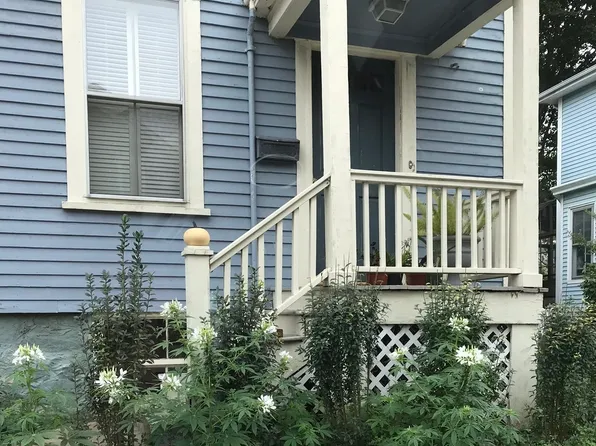 20 Bayview Ave, Newport, RI 02840