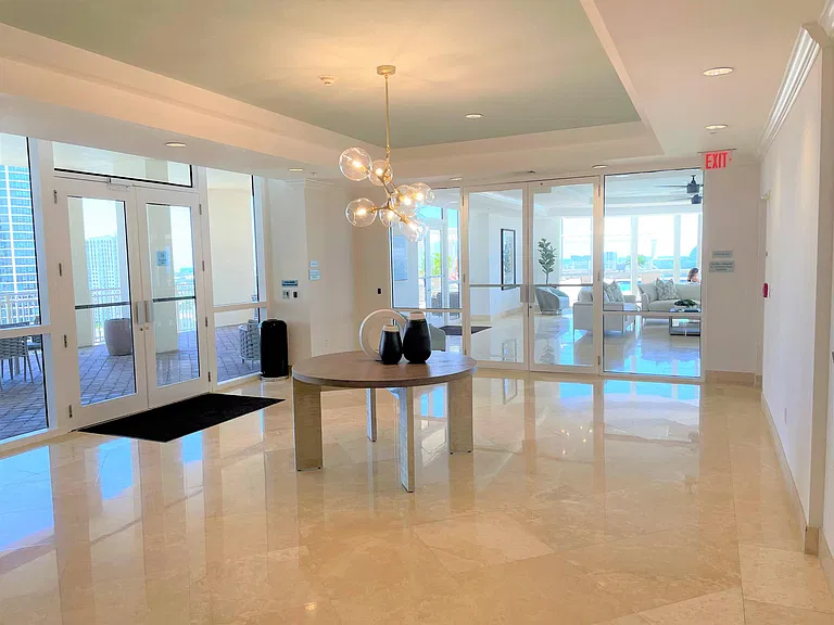 511 SE 5th Ave #2409 — Photo 32