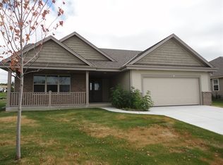 42 Rushmore Ln #0, Hartford, WI 53027