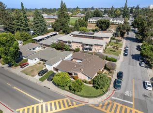 1198 Boranda Ave, Mountain View, CA 94040