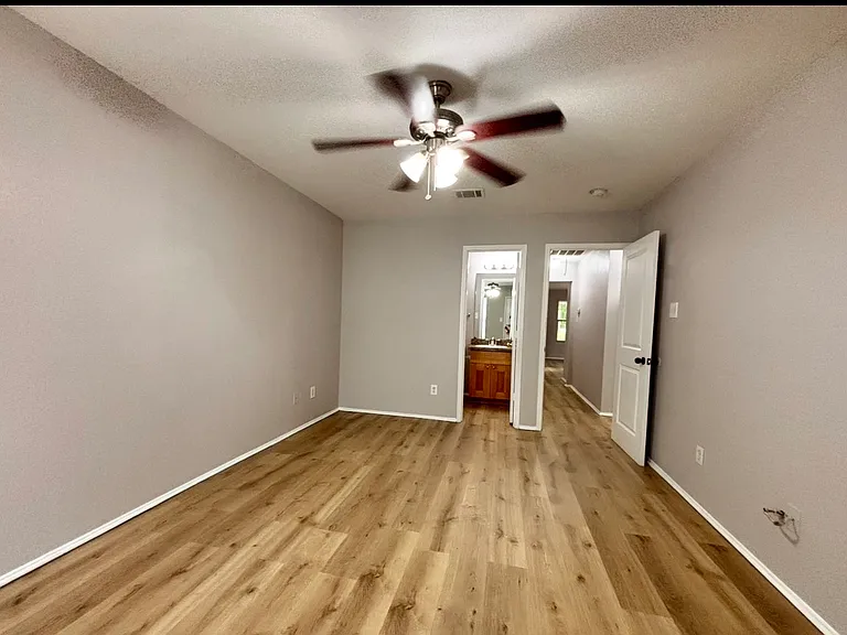 8042 Doreen Ave #2 — Photo 18