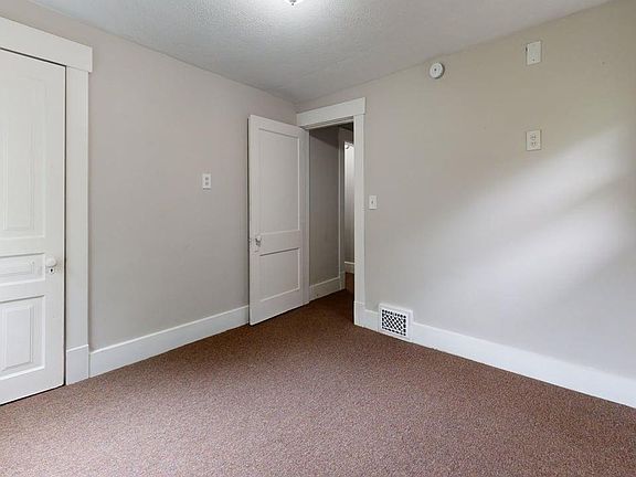 5th image of 515 Newton Ave NW #2