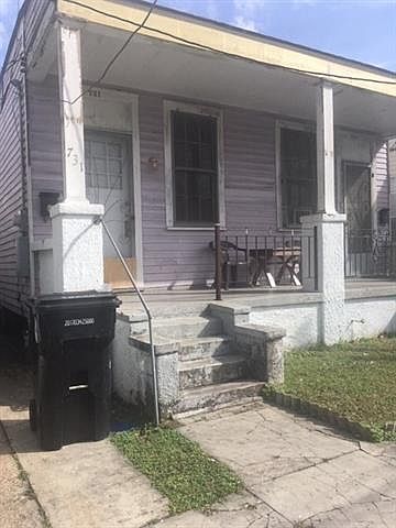 1st image of 729 Foucher St