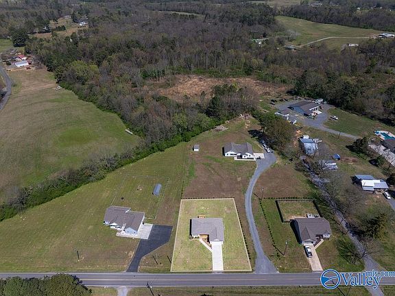 3rd image of 3395 Fry Gap Rd