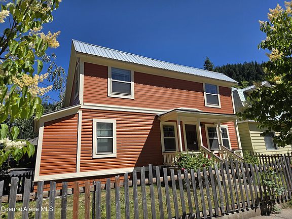 2nd image of 117 Cypress St