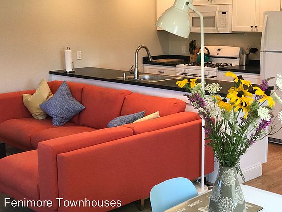 3rd image of 79 Fenimore St #6