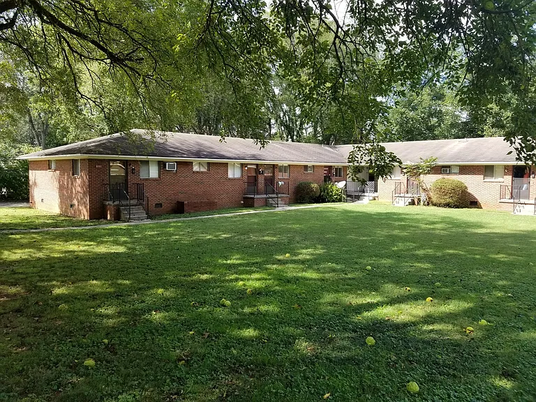 801 Maysville Rd NE — Photo 15