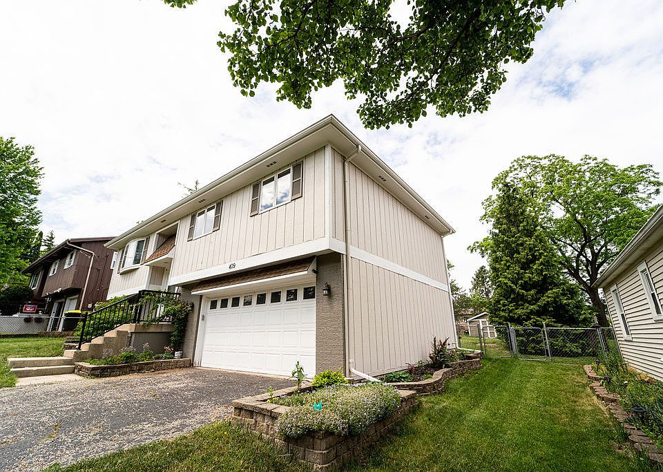 409 Meadow Ln, Lake In The Hills, IL 60156 Zillow