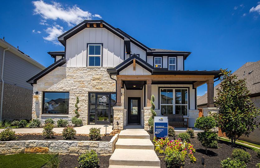 Riverdale Exterior