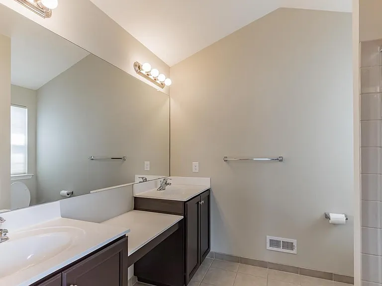 436 Williamson Ct — Photo 17