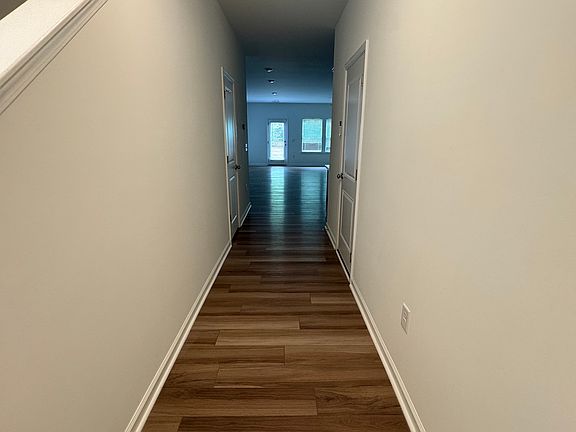 3rd image of 5104 Cambrey Dr