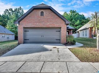 5261 Cottage Cir, Birmingham, AL 35226