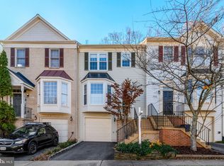 9678 Dutchman Dr, Lorton, VA 22079