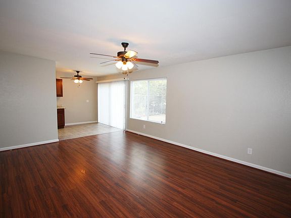 4th image of 2840 W Desert Crest Dr