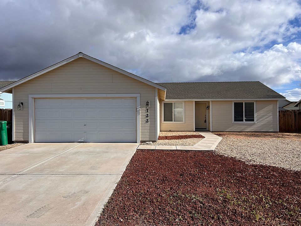 1st image of 122 Prairie Ln