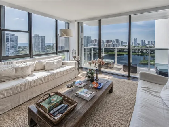 3625 N Country Club Dr APT 2003, Aventura, FL 33180