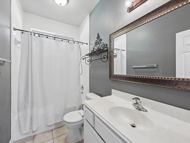 13518 Via Chianti Ln — Photo 22
