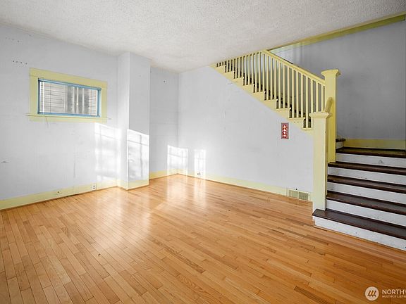 5th image of 3226 S Edmunds Street