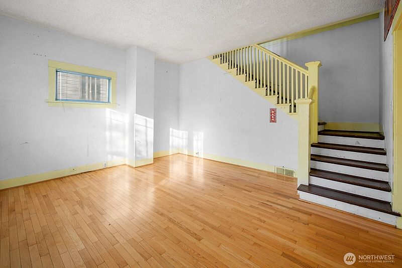 5th image of 3226 S Edmunds Street