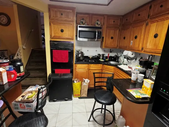 9505 Schenck Street image 7 of 30