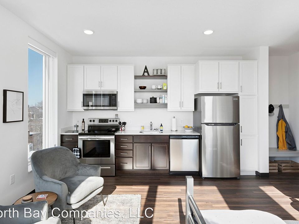 1st image of 2645 1st Ave S #404