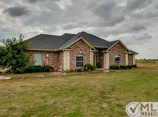 101 Novy Rd, Ennis, TX 75119