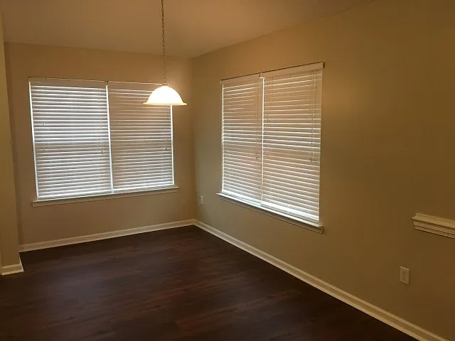 147 Arbor Village Dr — Photo 3