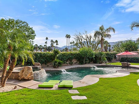 5th image of 77897 Desert Dr