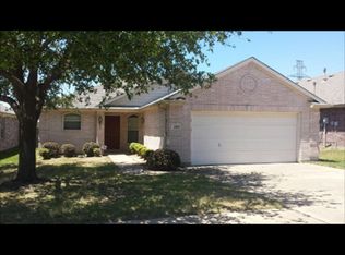 3525 Lake Hill Ln, Hurst, TX 76053