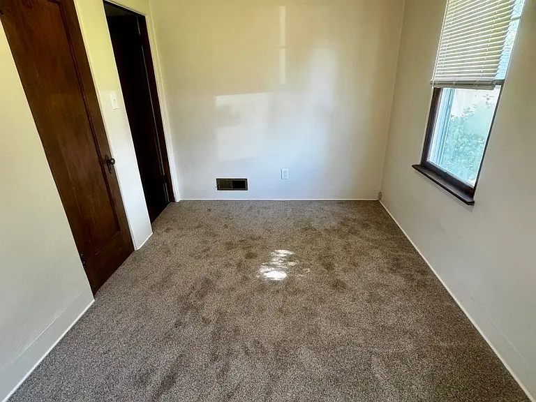 618 N Foote Ave — Photo 22