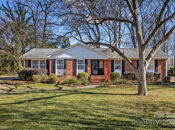 3019 Parkstone Dr, Charlotte, NC 28210