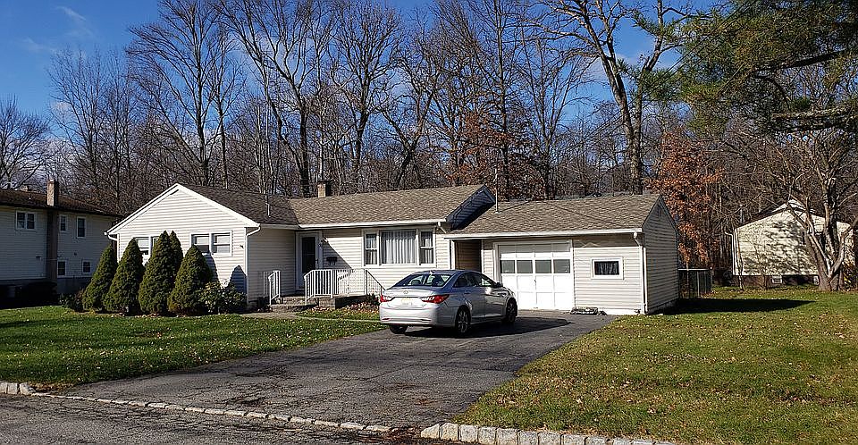 1st image of 30 Holmdel Rd
