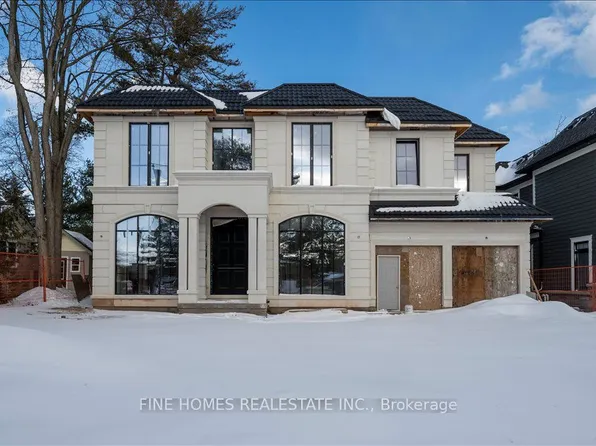 189 Weybourne Rd, Oakville, ON L6K 2T7