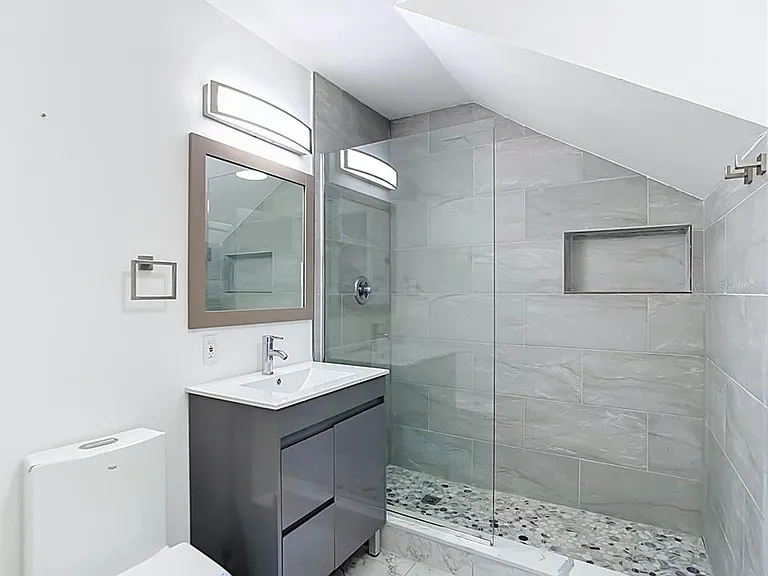 3303 6th St SW — Photo 14