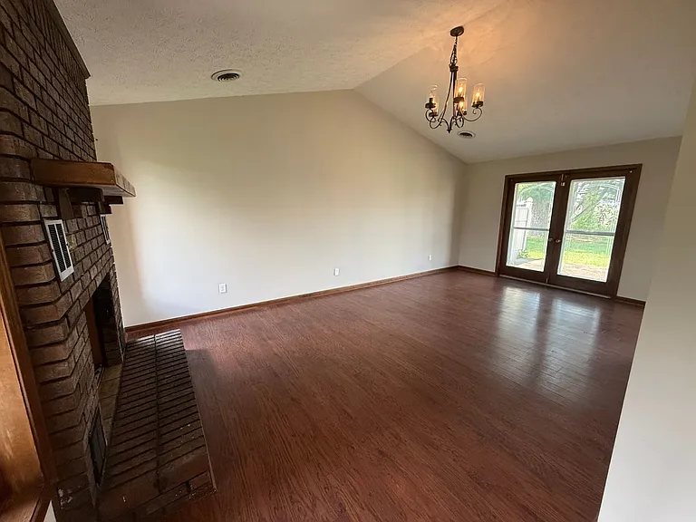 122 N Fairway Rd — Photo 6