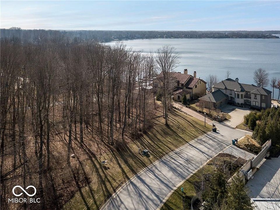2nd image of 11505 Hampton Cove Ln