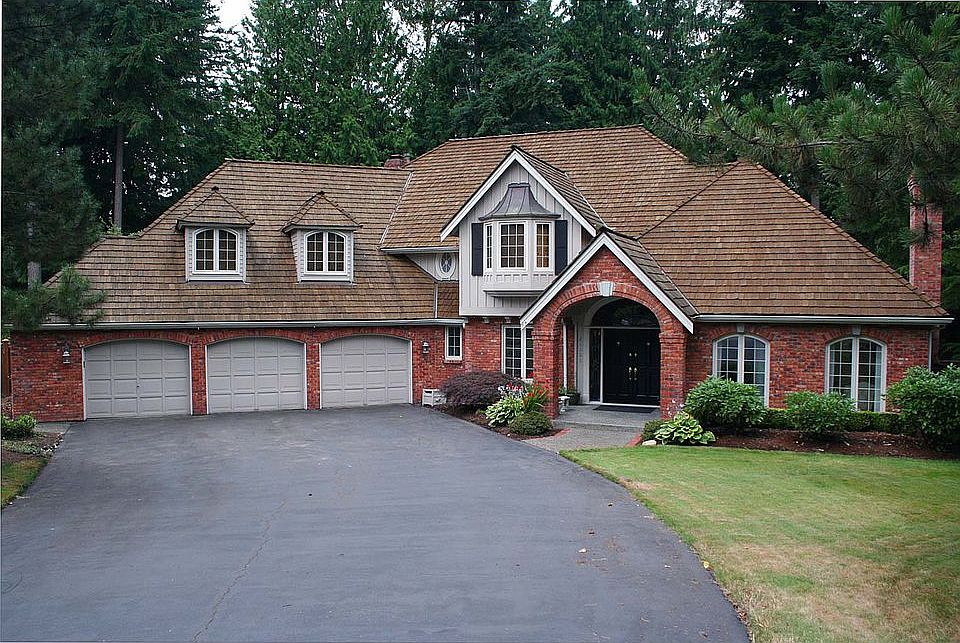 1st image of 21305 NE 101st Ct
