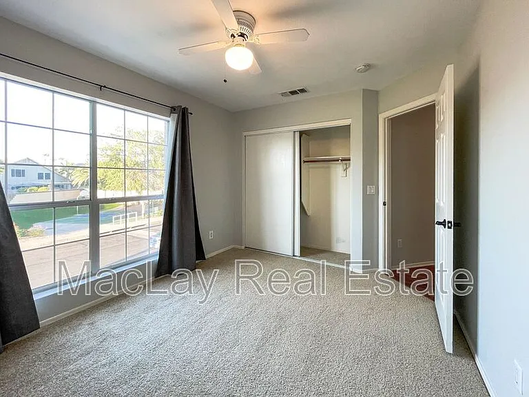 4645 E Kelly Dr — Photo 23