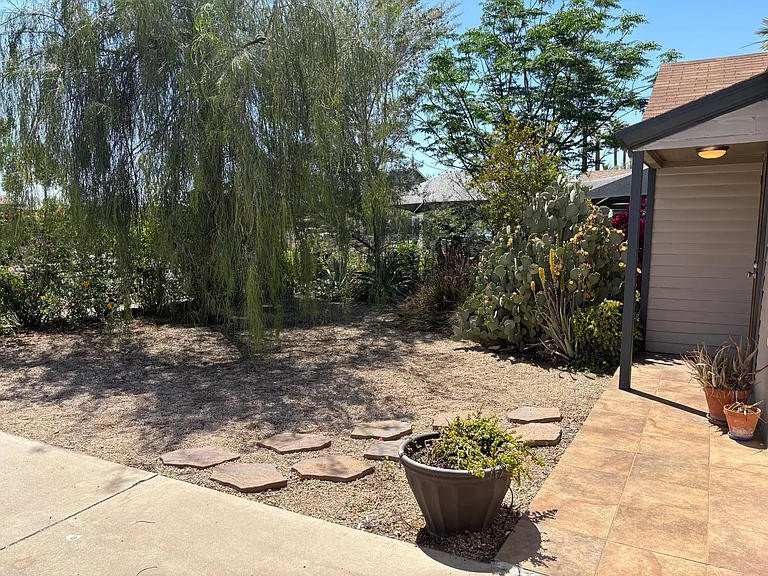 1110 W Roosevelt St — Photo 30